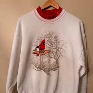 Vintage Cardinal nature graphic crewneck with red collar